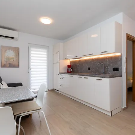Apartment Apartments Lidija Matosevic Porec