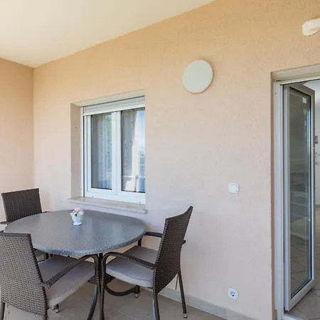 Apartment Apartments Lidija Matosevic *