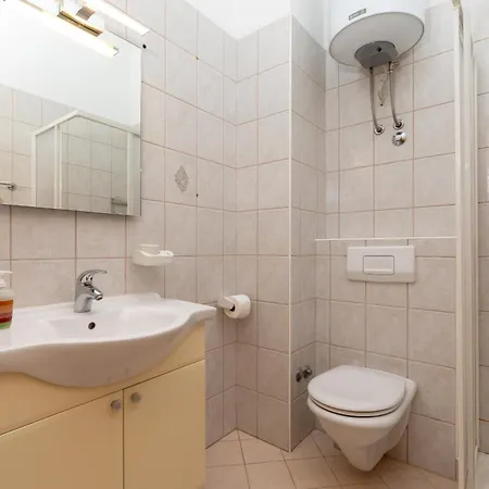Apartments Lidija Matosevic Apartment *