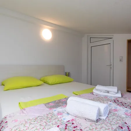 Apartments Lidija Matosevic Apartment